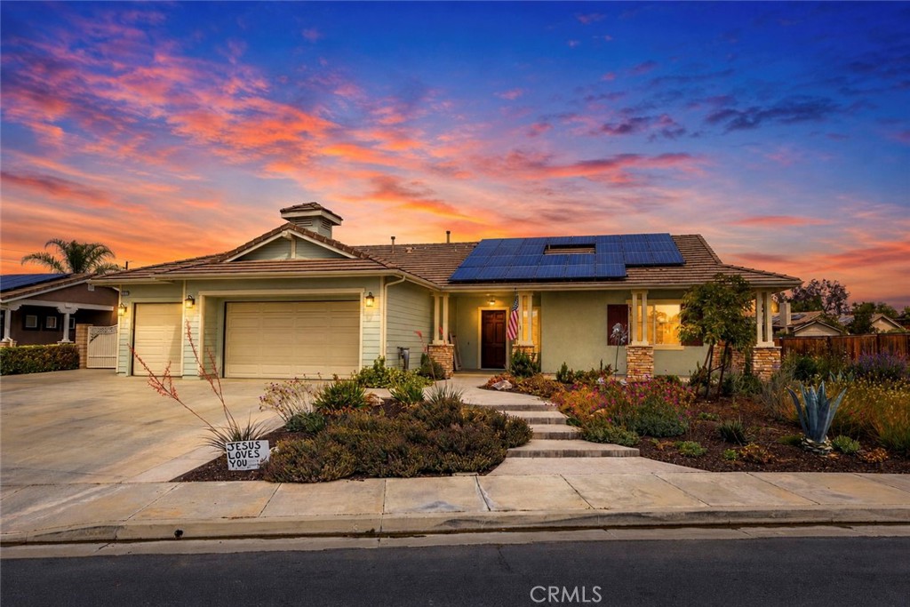 41717 Mesquite Lane