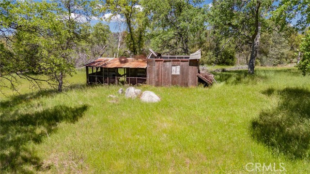 Detail Gallery Image 13 of 33 For 4872 Hirsch Rd, Mariposa,  CA 95338 - – Beds | – Baths