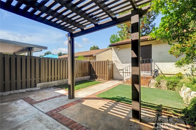 Detail Gallery Image 15 of 21 For 1282 Whisperglen, San Dimas,  CA 91773 - 3 Beds | 3 Baths