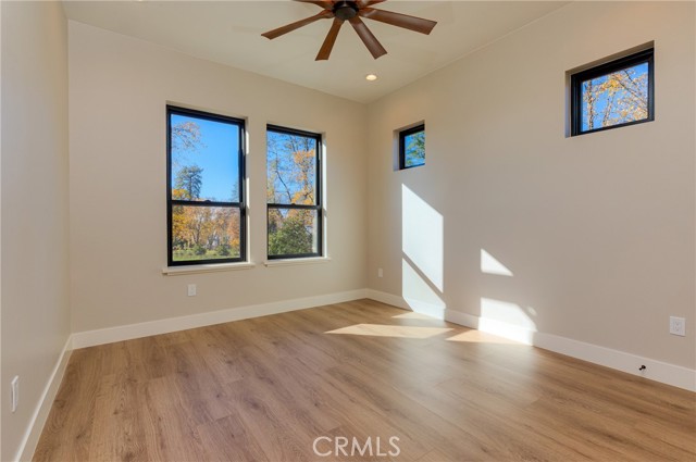 461 Tigertail, Paradise CA: https://media.crmls.org/medias/c9fccede-25dc-4cae-aeda-7097f2f9db58.jpg