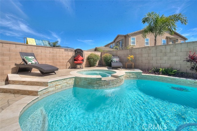 Image 53 of 67 For 14861 Henry Street