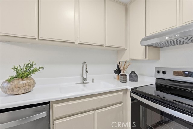 Detail Gallery Image 8 of 41 For 11645 Montana Ave #321,  Los Angeles,  CA 90049 - 1 Beds | 1 Baths