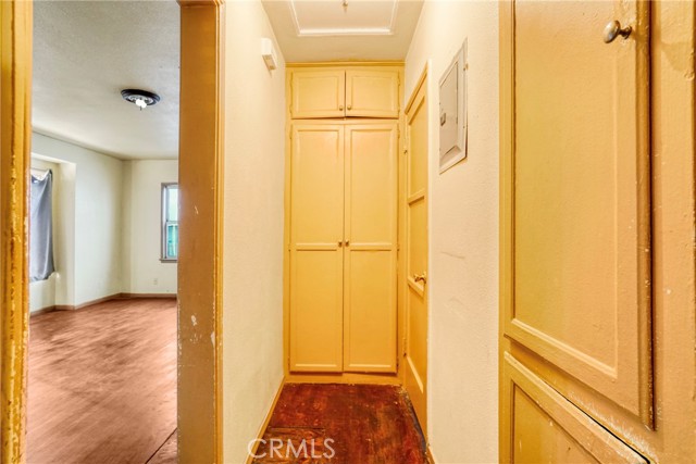 Detail Gallery Image 26 of 49 For 10807 Compton Ave, Los Angeles,  CA 90059 - – Beds | – Baths