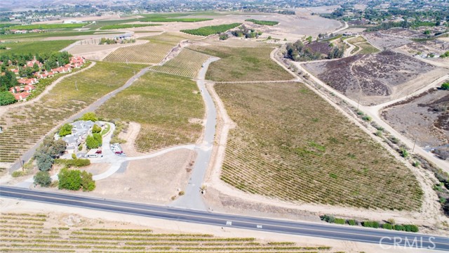 Detail Gallery Image 6 of 29 For 40970 Anza Rd, Temecula,  CA 92592 - 5 Beds | 4/1 Baths