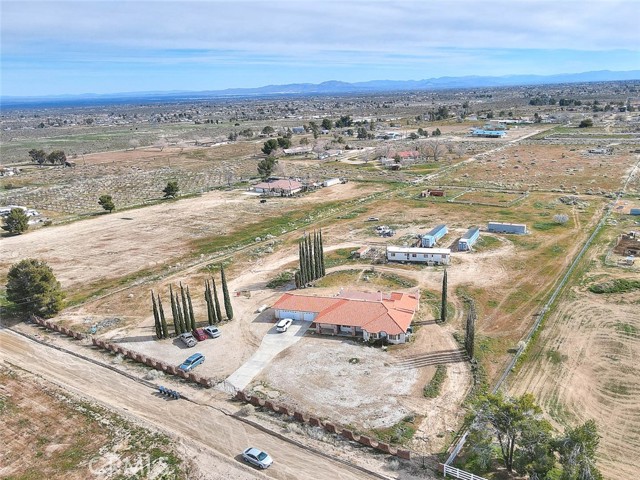 Detail Gallery Image 61 of 75 For 11077 Valle Vista Rd, Phelan,  CA 92371 - 5 Beds | 3/1 Baths