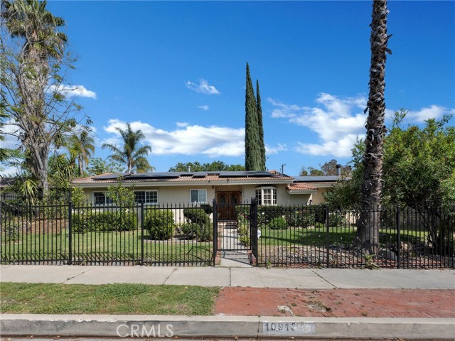 Detail Gallery Image 3 of 59 For 10918 Reseda, Porter Ranch,  CA 91326 - 3 Beds | 2 Baths