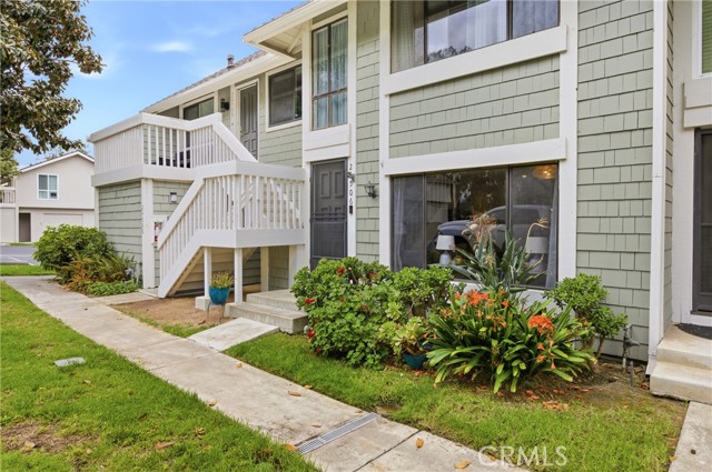 Detail Gallery Image 2 of 40 For 24506 Copper Cliff Ct #62,  Lake Forest,  CA 92630 - 2 Beds | 1/1 Baths