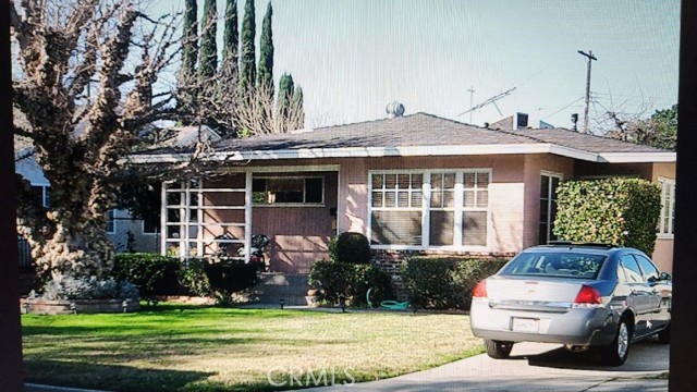 Detail Gallery Image 1 of 1 For 7407 Densmore, Van Nuys,  CA 91406 - 3 Beds | 1/1 Baths