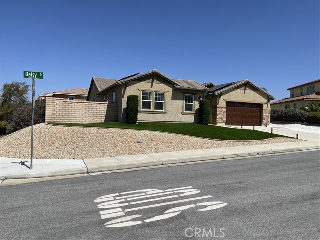 32458 Daisy Drive, Winchester CA: https://media.crmls.org/medias/ca02bf9f-417e-44cc-8153-74962da1c39d.jpg