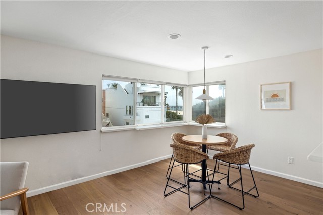 49 15th Street # A, Hermosa Beach, California 90254, 4 Bedrooms Bedrooms, ,2 BathroomsBathrooms,Residential Lease,For Rent,49 15th Street # A,CRSB24167637