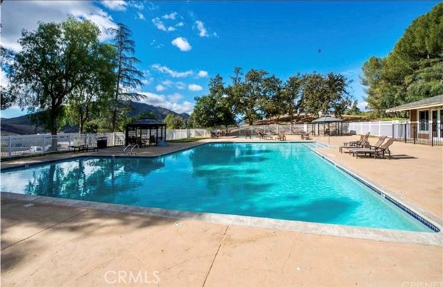 Detail Gallery Image 12 of 14 For 28723 Conejo View Dr, Agoura Hills,  CA 91301 - 3 Beds | 2 Baths