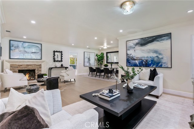 Detail Gallery Image 8 of 45 For 28 W Sycamore Ave, Arcadia,  CA 91006 - 4 Beds | 4 Baths