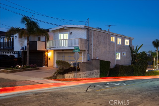 1600 Wollacott Street, Redondo Beach, California 90278, 4 Bedrooms Bedrooms, ,3 BathroomsBathrooms,Residential,For Sale,Wollacott,SB24185298