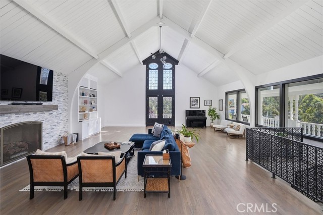 Detail Gallery Image 14 of 71 For 28933 Wagon Rd, Agoura Hills,  CA 91301 - 4 Beds | 5 Baths