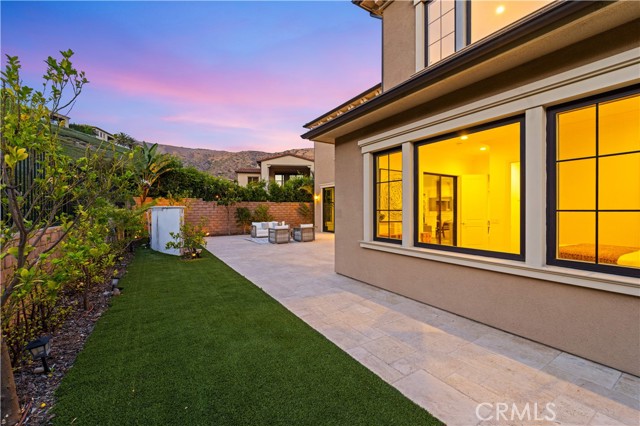 Detail Gallery Image 4 of 68 For 111 Great Oak, Irvine,  CA 92602 - 5 Beds | 5/1 Baths