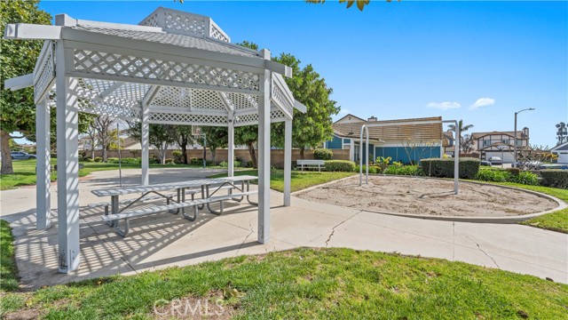 Detail Gallery Image 18 of 18 For 4258 Wintress Dr, Chino,  CA 91710 - 3 Beds | 2/1 Baths