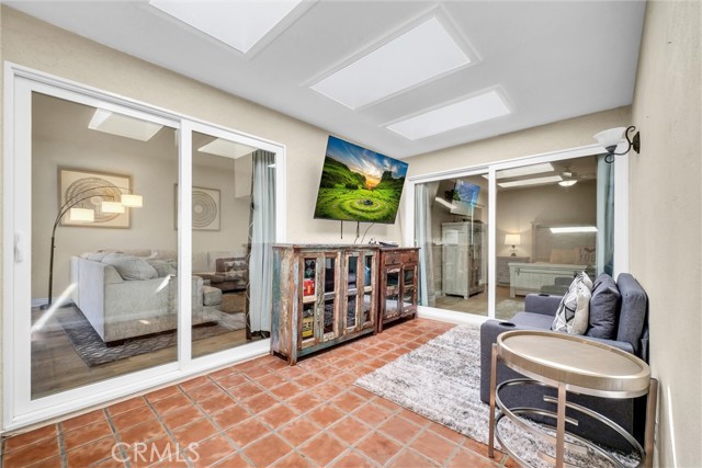 Image 23 of 35 For 6437 Calle Del Norte