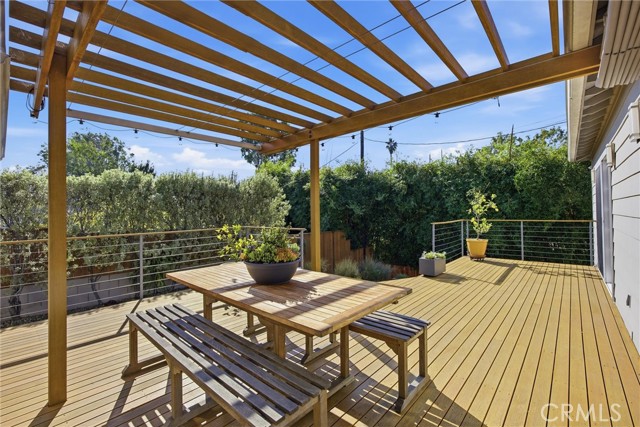 Detail Gallery Image 23 of 34 For 3513 May St, Los Angeles,  CA 90066 - 3 Beds | 2 Baths