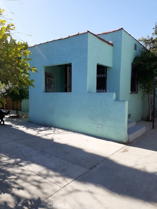 MLS# DW23088173