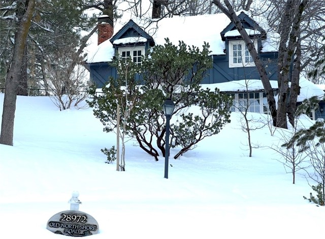 28972 North Shore Road, Lake Arrowhead CA: https://media.crmls.org/medias/ca08c980-76b8-4111-9108-f6fb8ffc1736.jpg