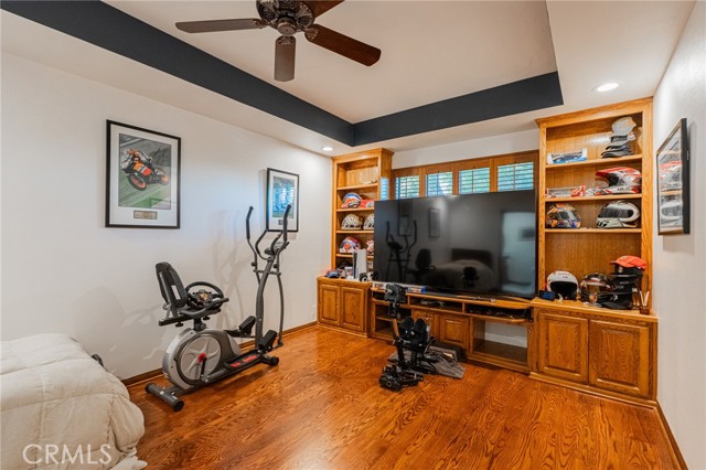 Detail Gallery Image 25 of 41 For 25573 via Paladar, Valencia,  CA 91355 - 6 Beds | 4 Baths