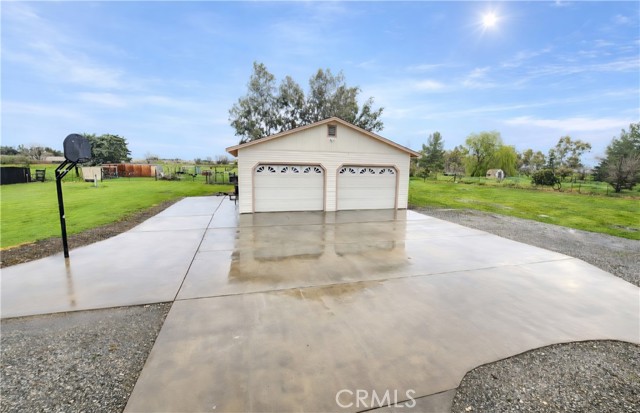 Detail Gallery Image 15 of 27 For 1950 County Road Kk, Willows,  CA 95988 - 3 Beds | 2 Baths