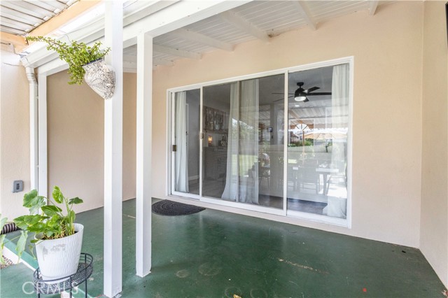 10145 Noble, Mission Hills (San Fernando) CA: https://media.crmls.org/medias/ca0b0139-5626-47f7-85ae-31fe73084556.jpg