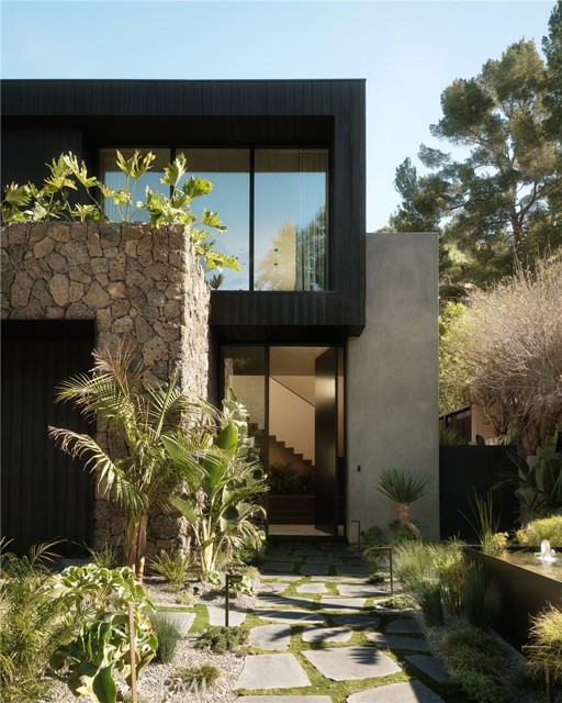 Detail Gallery Image 3 of 33 For 3710 Goodland Ave, Studio City,  CA 91604 - 5 Beds | 5/1 Baths