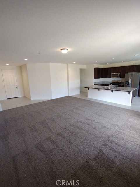 3414 N Oakwood Street, Visalia CA: https://media.crmls.org/medias/ca0cc751-8f6a-476d-b98a-a57993c5c6c4.jpg