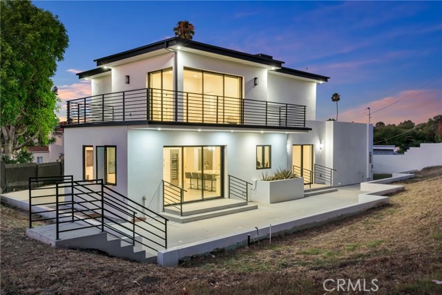 5196 Orange Place, Los Angeles CA: https://media.crmls.org/medias/ca0cd6b2-98de-4940-b681-b1f7bc735181.jpg