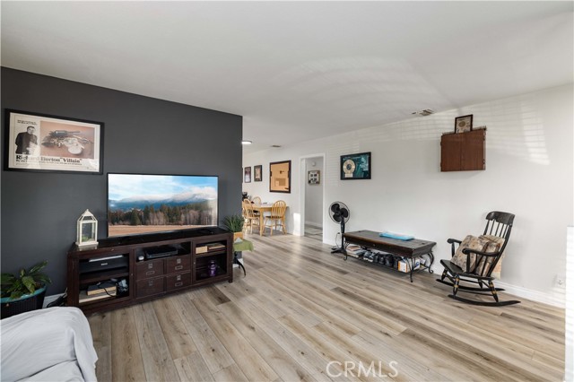 18557 Napa Street, Northridge CA: https://media.crmls.org/medias/ca0d97f6-e9d7-484f-bf8d-93f9f2596335.jpg