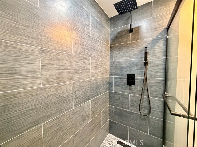 2 Bed Home for Sale in Los Angeles, California