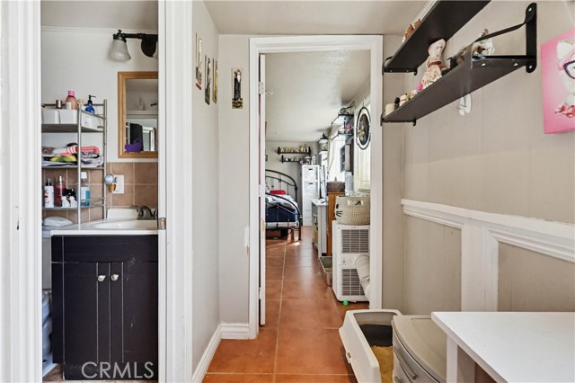 Detail Gallery Image 32 of 42 For 5913 Castana, Lakewood,  CA 90712 - 3 Beds | 2 Baths