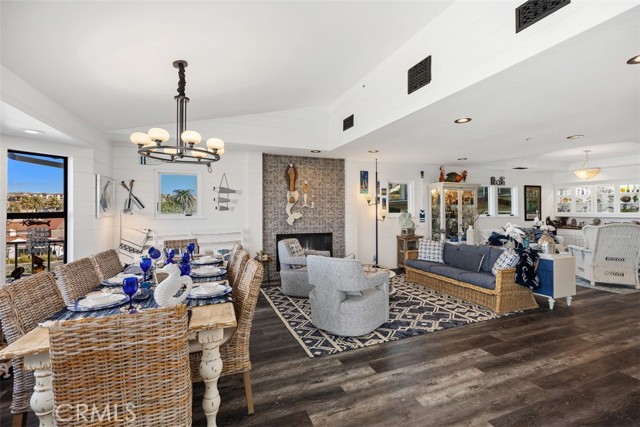 Detail Gallery Image 13 of 52 For 115 Boca De La Playa #B,  San Clemente,  CA 92672 - 4 Beds | 4/1 Baths