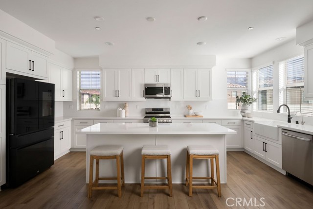 Detail Gallery Image 3 of 32 For 6026 Derby Ln, Cypress,  CA 90720 - 4 Beds | 3/1 Baths