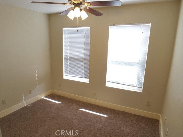 330 W 4th Street, Chico CA: https://media.crmls.org/medias/ca13c3c0-5f63-4232-bc4b-6b1376e58ffc.jpg