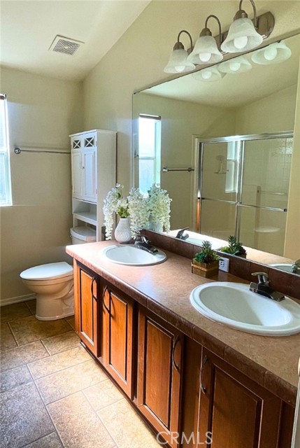 Detail Gallery Image 13 of 38 For 1704 Garnette Dr, San Luis Obispo,  CA 93405 - 3 Beds | 2 Baths