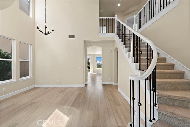 Detail Gallery Image 5 of 50 For 1206 Vista Jardin, San Clemente,  CA 92673 - 5 Beds | 5 Baths