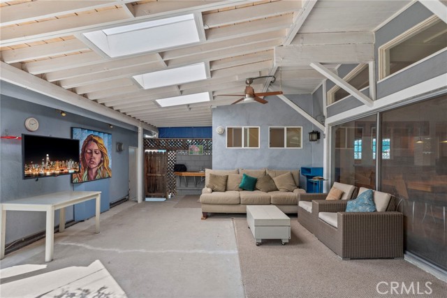 Detail Gallery Image 26 of 37 For 17156 Bullock St, Encino,  CA 91316 - 3 Beds | 2 Baths