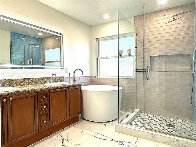 Detail Gallery Image 17 of 32 For 2515 Sweet Rain, Corona,  CA 92881 - 5 Beds | 3 Baths