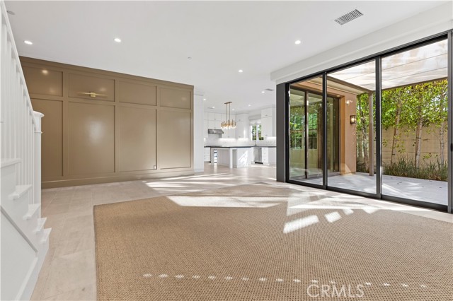 Detail Gallery Image 11 of 49 For 111 Vigna, Irvine,  CA 92602 - 4 Beds | 3 Baths