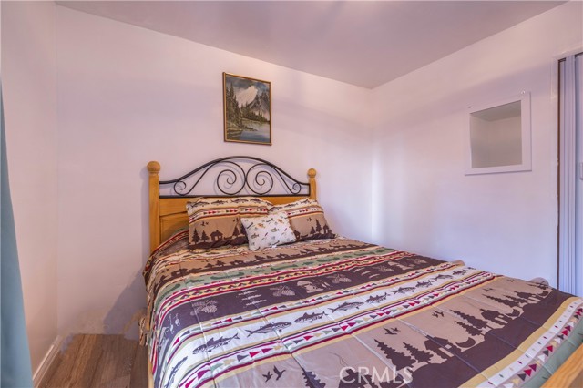 Detail Gallery Image 16 of 26 For 817 W Sherwood Bld, Big Bear City,  CA 92314 - 2 Beds | 1 Baths