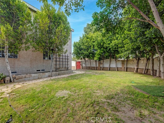 14202 Lanark Street, Panorama City CA: https://media.crmls.org/medias/ca163cf7-be96-4683-bbe5-091ece287686.jpg