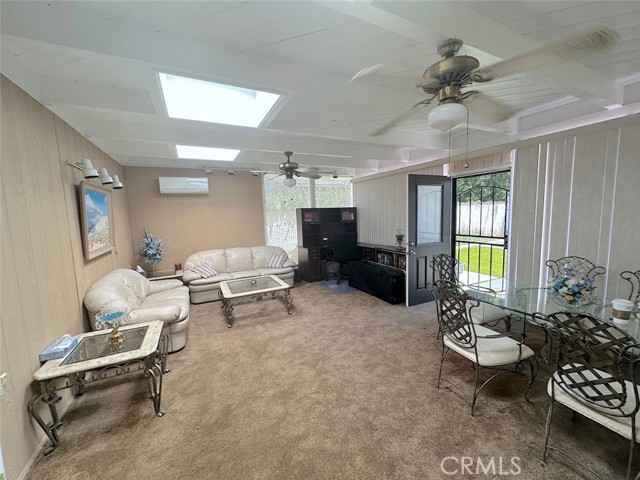Detail Gallery Image 19 of 27 For 1848 Elmfield Ave, Long Beach,  CA 90815 - 2 Beds | 1/1 Baths