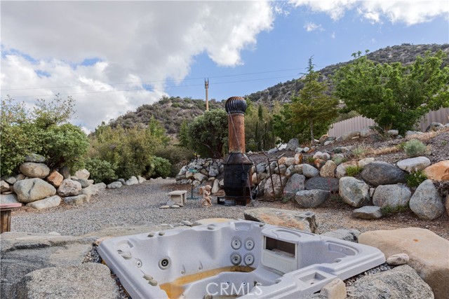 Detail Gallery Image 32 of 45 For 1870 Oak Springs Valley Rd, Wrightwood,  CA 92397 - 2 Beds | 2 Baths