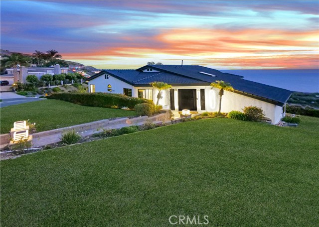 Detail Gallery Image 12 of 58 For 32551 Seacliff Dr, Rancho Palos Verdes,  CA 90275 - 4 Beds | 3/1 Baths