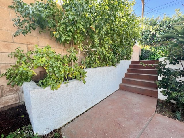 Detail Gallery Image 28 of 31 For 446 E Kendall St, Corona,  CA 92879 - 4 Beds | 2 Baths