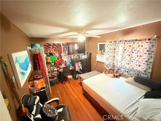 Detail Gallery Image 12 of 17 For 548 W 108th St, Los Angeles,  CA 90044 - 3 Beds | 2 Baths