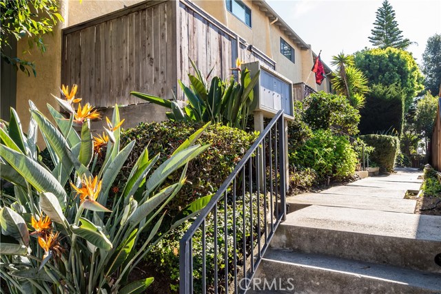 2518 Ruhland Avenue, Redondo Beach, California 90278, 2 Bedrooms Bedrooms, ,1 BathroomBathrooms,Residential,Sold,Ruhland,SB18295797