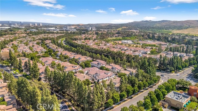 Detail Gallery Image 40 of 50 For 304 Birch Grove, Irvine,  CA 92618 - 2 Beds | 2/1 Baths